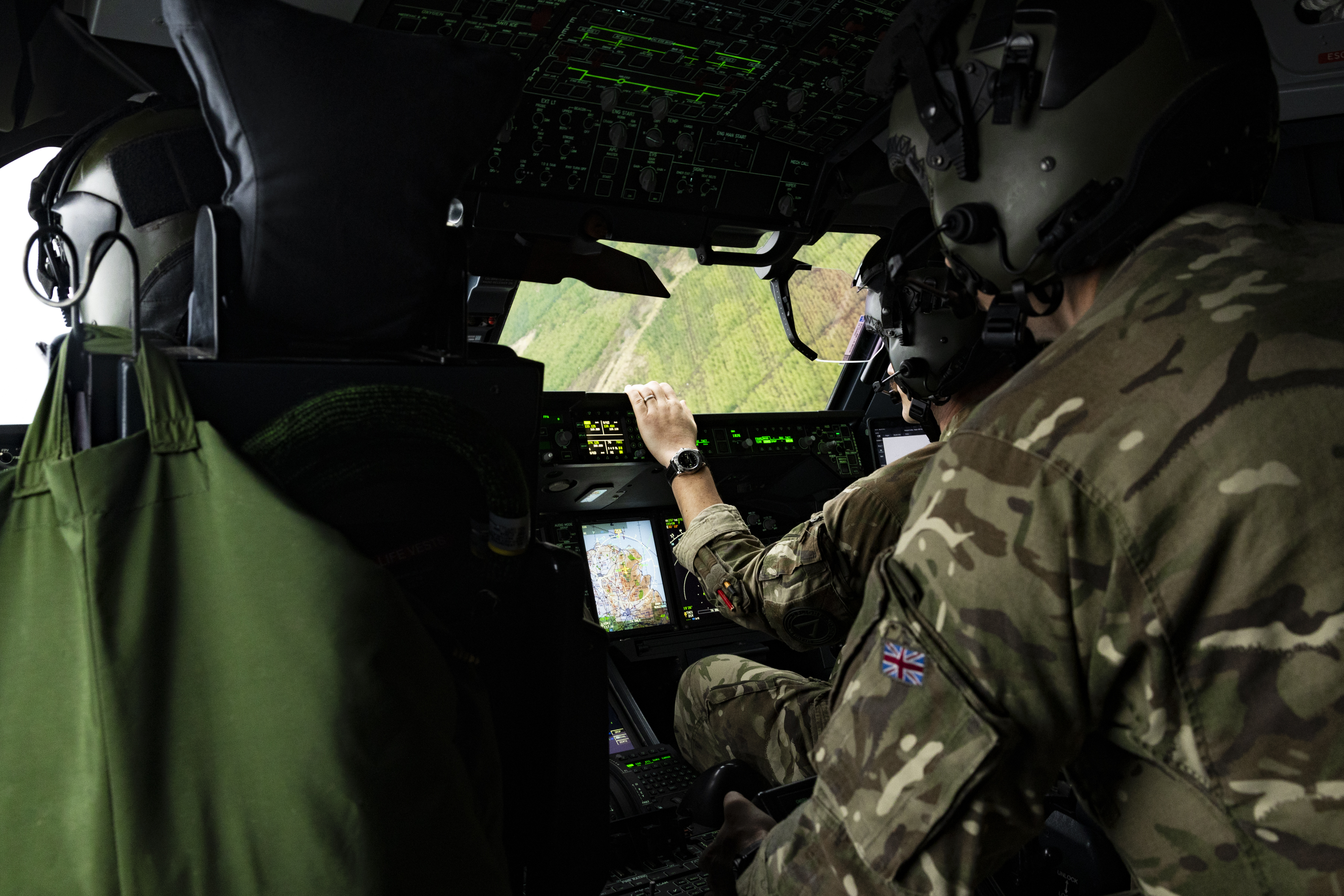 Photo: Image showing Exercise Venture Spirit Atlas C Mk.1 (A400M) flight deck activity